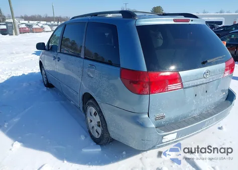 2004 Toyota Sienna Le z USA, uszkodzony, nr VIN 5TDZA23C54S189575